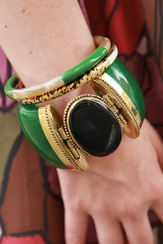 Les bijoux XXL : Osez l’audace avec élégance !