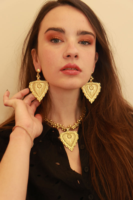 parure collier et boucles d'oreilles Niiki Paris chez La P'tite Rebelle