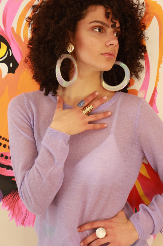 Créoles lunaires by Marion Godart