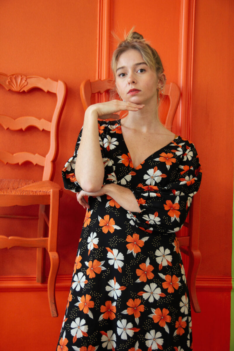 Robe Azalea Traffic People