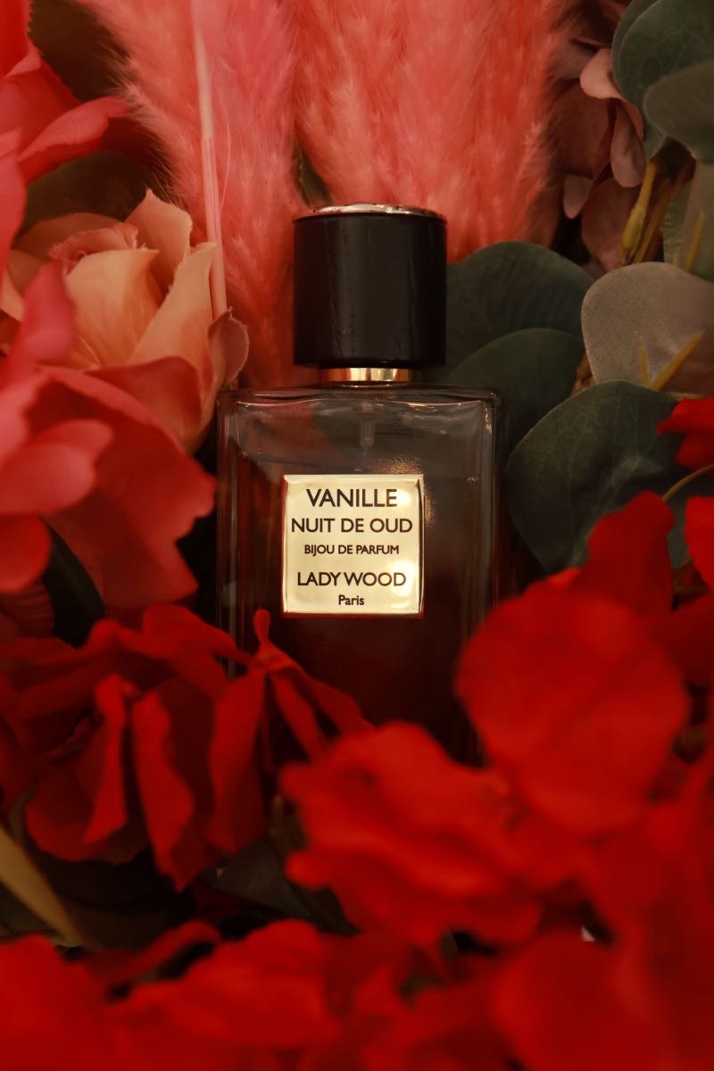 Nuit de oud by Lady Wood