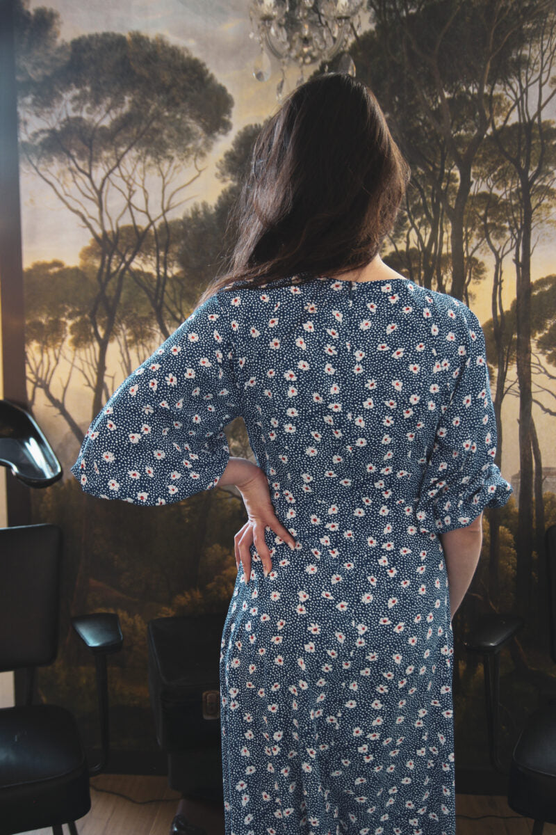 Vestido con margaritas de Traffic People