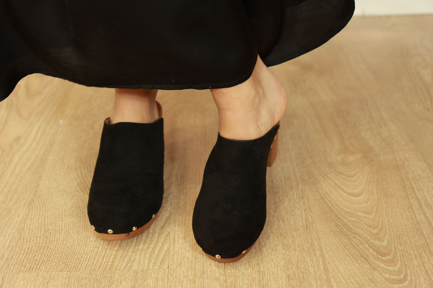 Sabots Jane noires by Chantal B