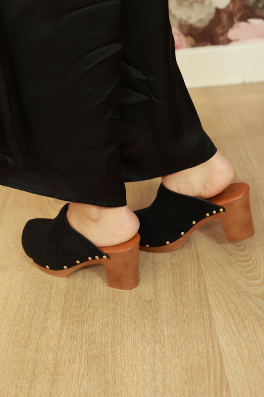 Sabots Jane noires by Chantal B